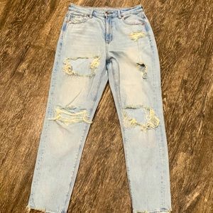 American eagle distressed jeans size 4